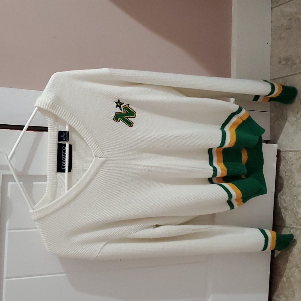 Vintage Minnesota North Stars Sweater NHL Starter Size S RARE